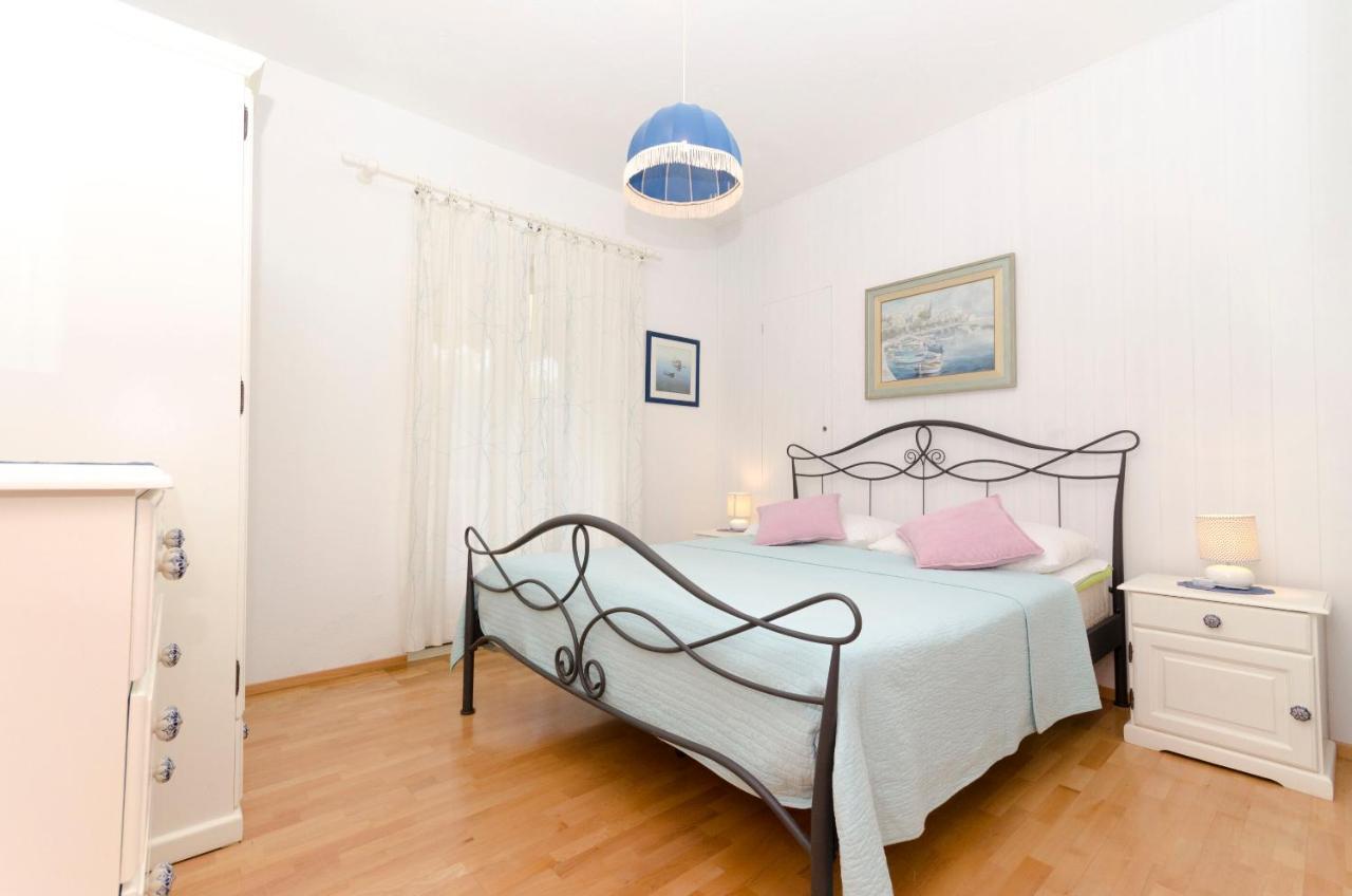 Apartments Simon Bol Luaran gambar